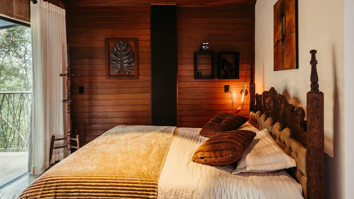 Match Lighting to Your Bedroom Décor