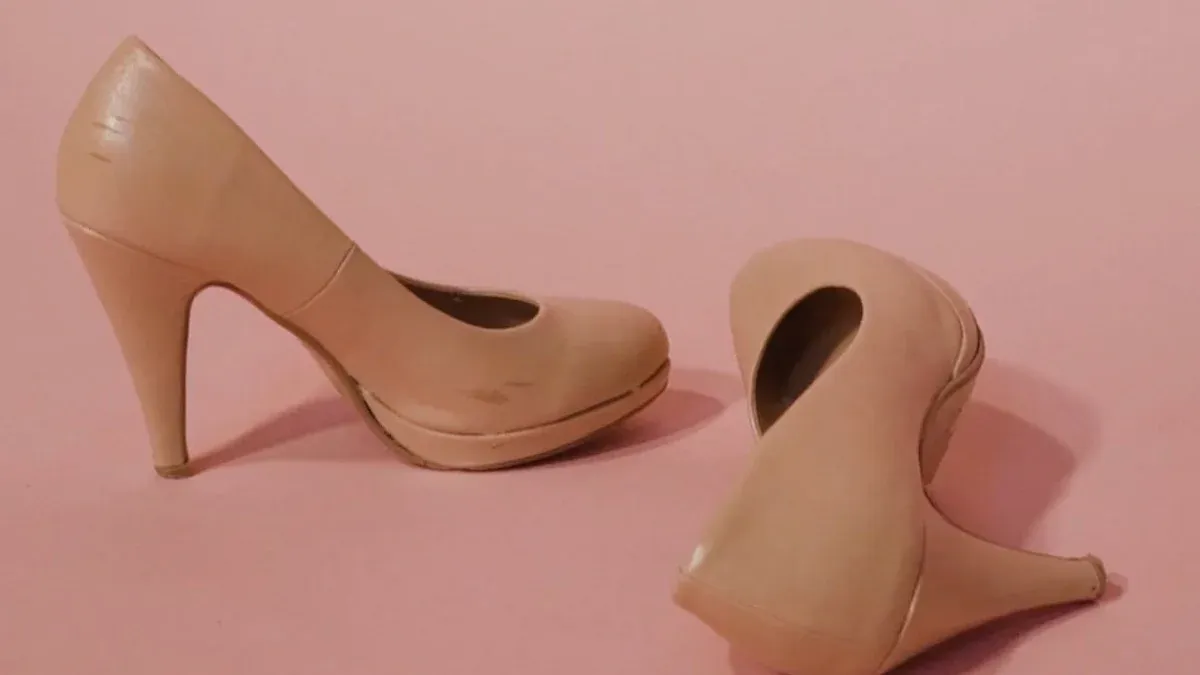 High-Resolution X-Ray of Heel Internal Dowel Alignment