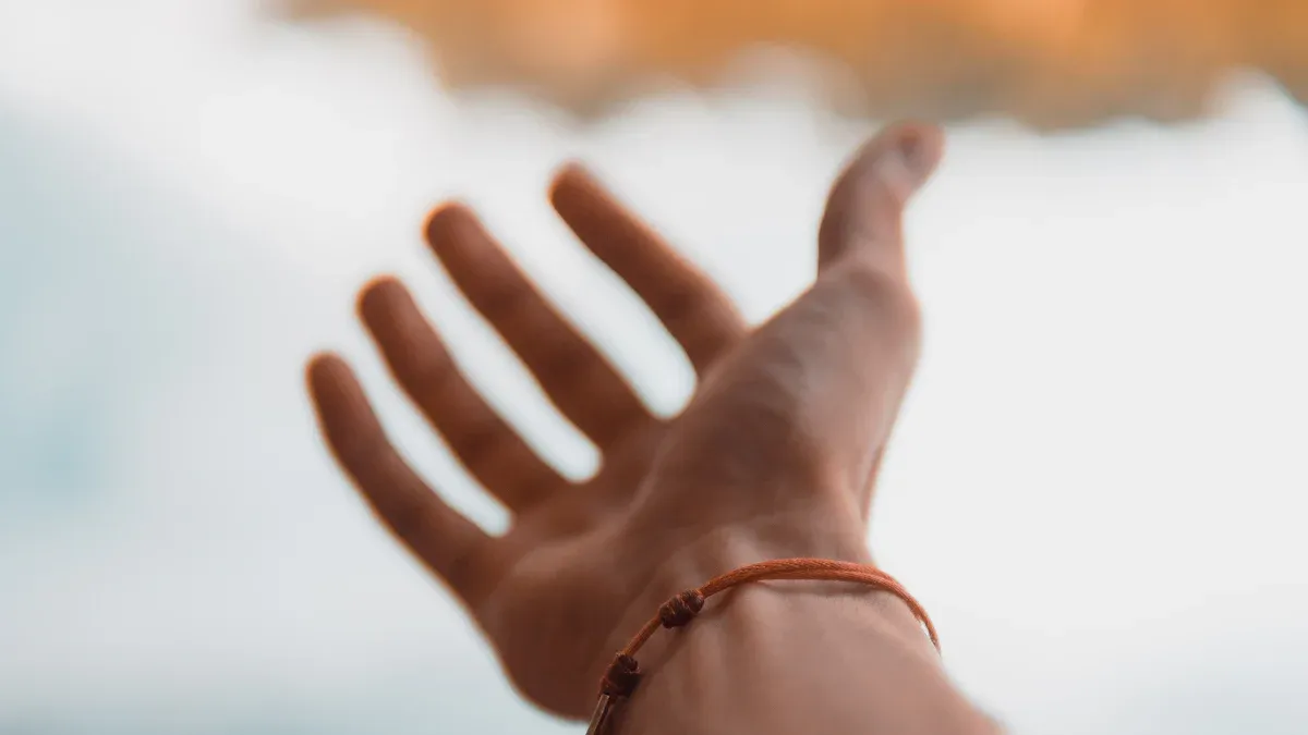 Feng Shui Guide: Left or Right Wrist?