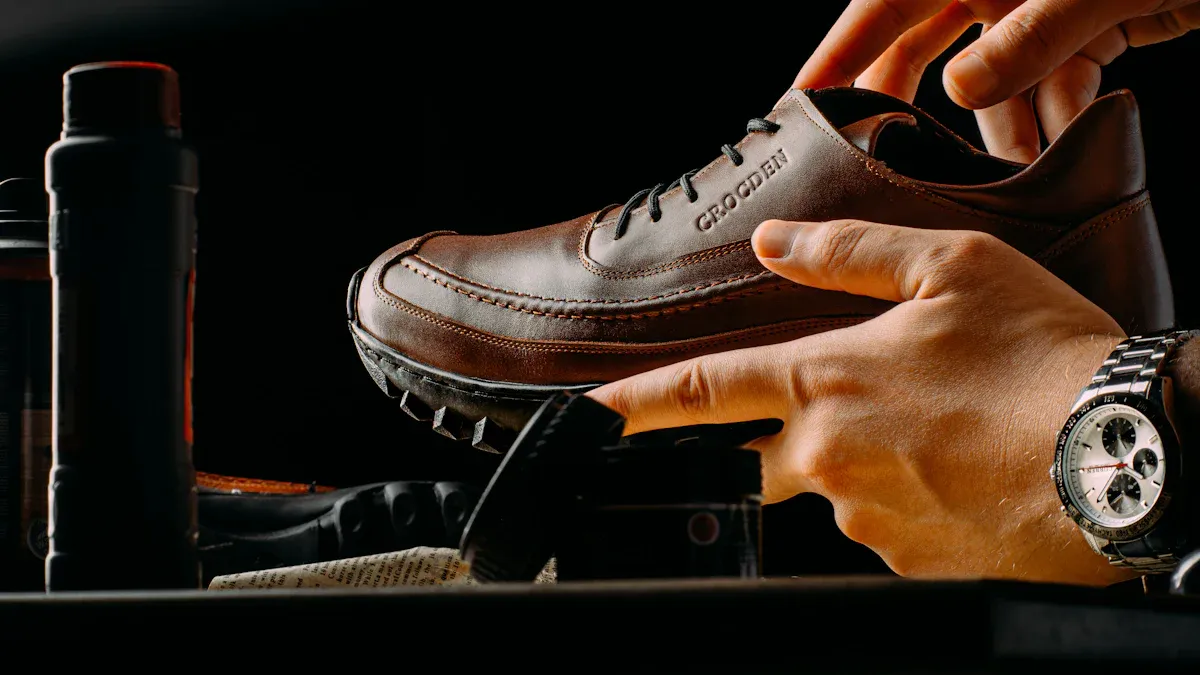Identify International B Shoes