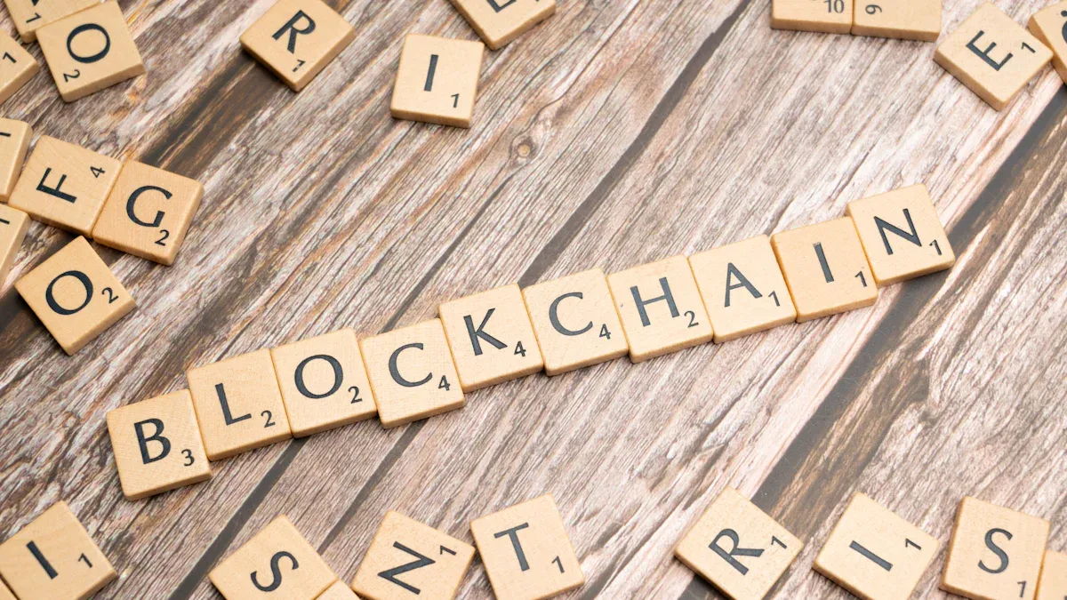 Digitalization and Intelligent Supply Chains