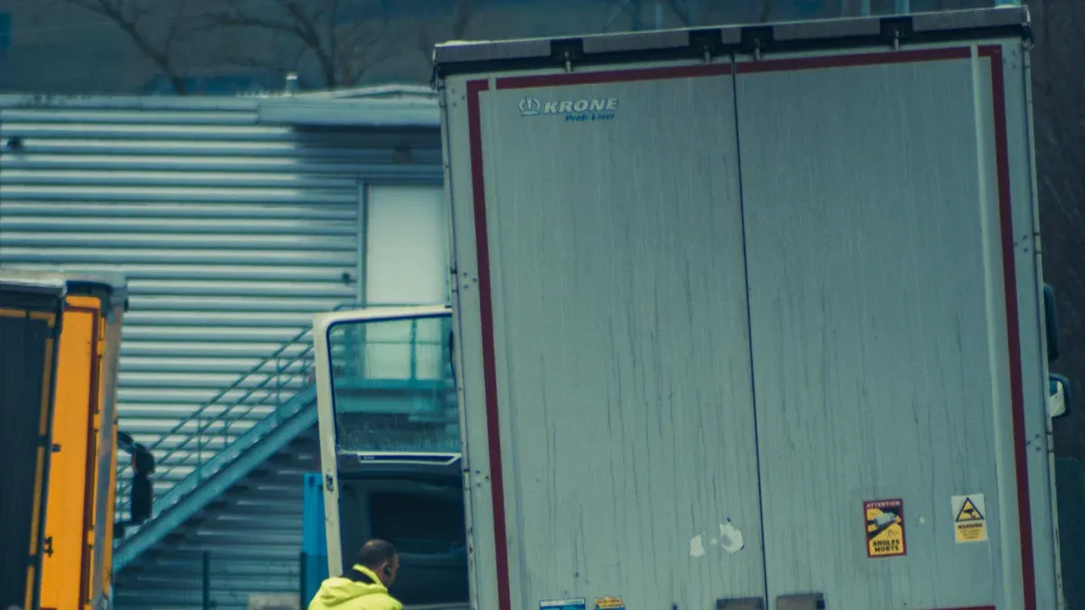 Supply chain visibility platforms and their role in managing multi-modal transport disruptions