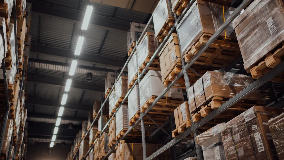 Optimizing Warehousing Zone Picking: Design, Handover, and Merge Point Strategies