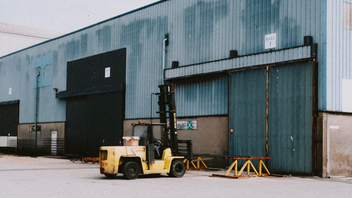 How to Rent a Warehouse Step by Step in 2025