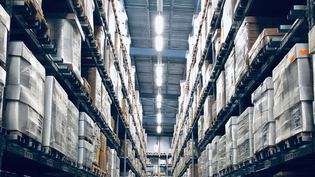 Overseas Warehousing Services Explained and How to Choose the Right One