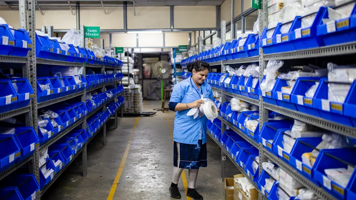 AI-Powered Smart Supply Warehouse in Hospitals