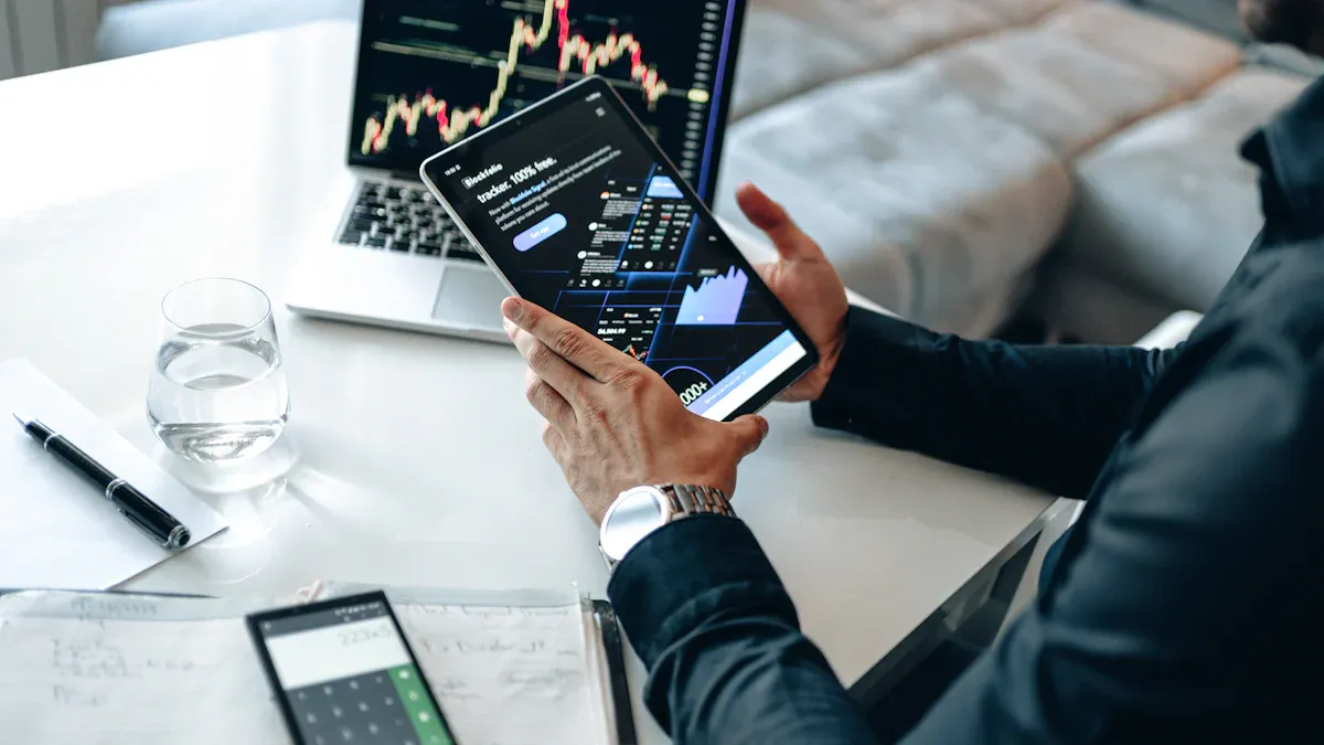 AI Tech Companies in China vs US: Best Investment Picks for Retail