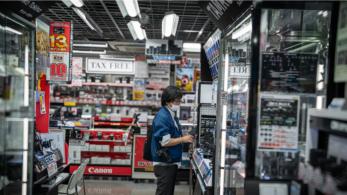 How AI identifies peak usage times in Convenience store chains & small-format grocery and optimizes operations.