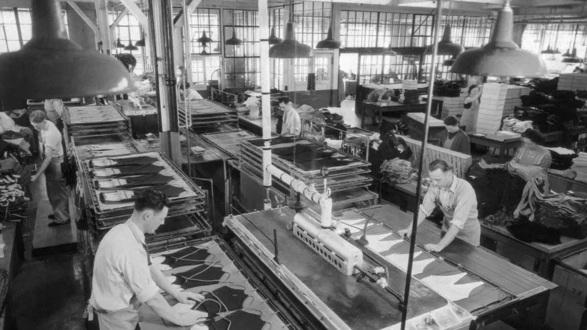 Campus cashierless store layout