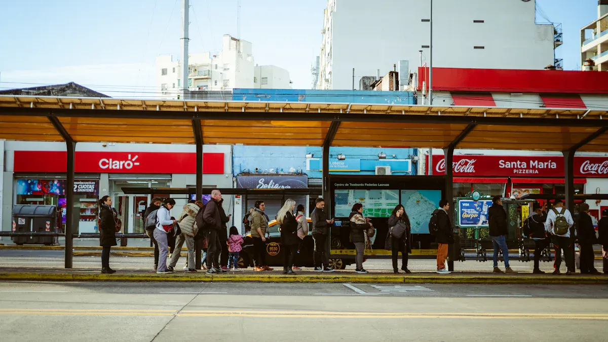 Queue Challenges in Small Stores