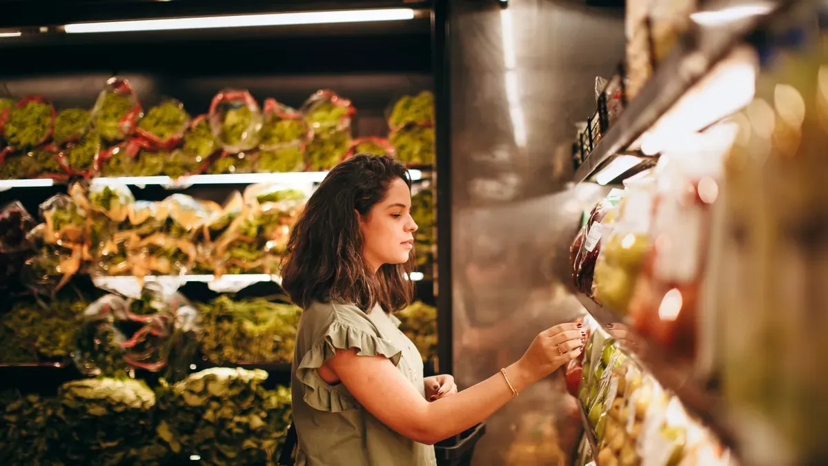 The Physical World Context for Retail Data