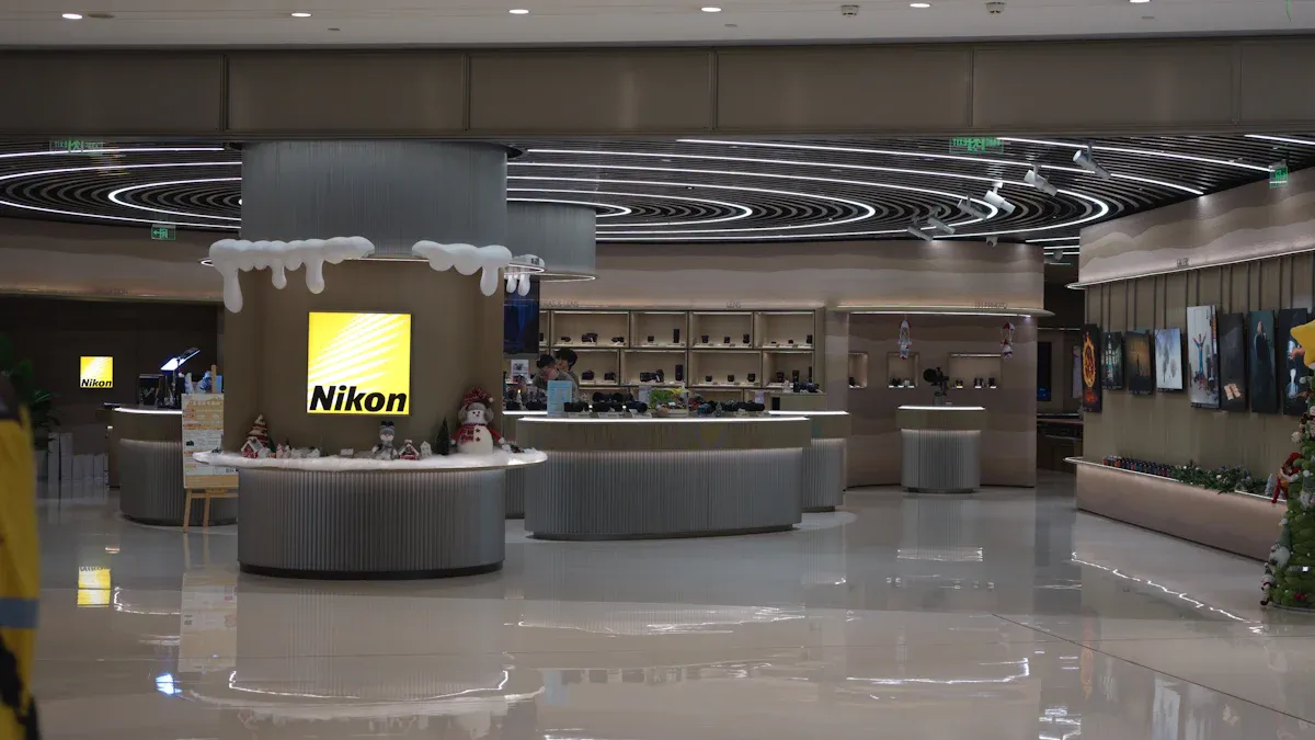 AI-Powered Autonomous Convenience Stores in Office Lobbies