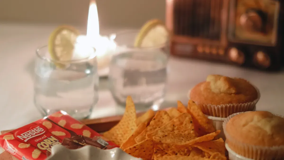 Meeting late night snack cravings