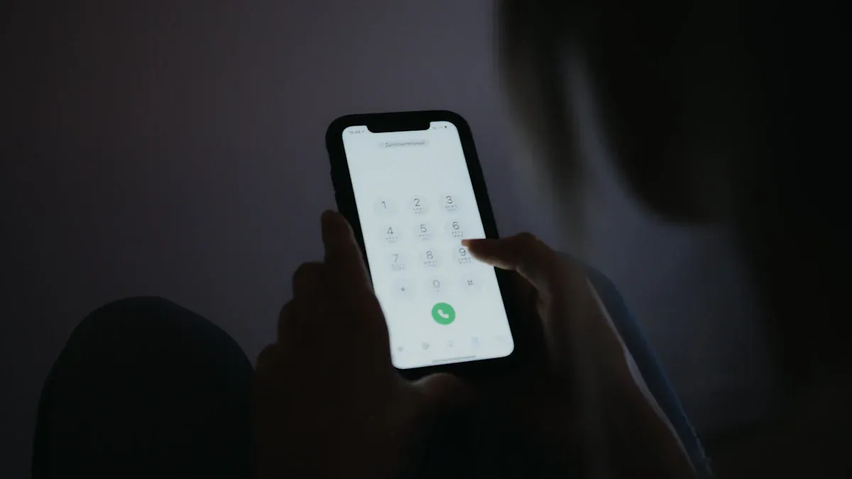 How emergency SOS works in retail