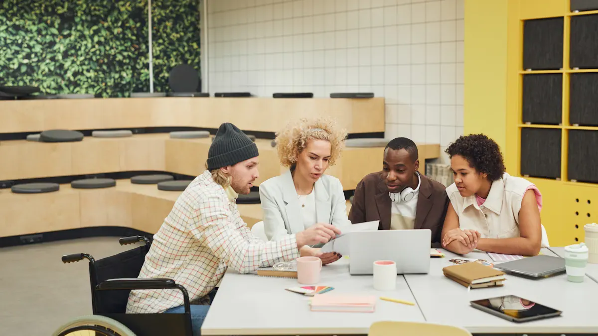 Smart Stores and Employee Satisfaction