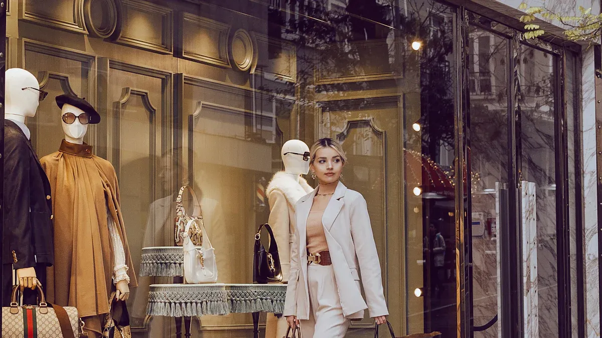 5 Reasons to Invest in Premium Storefronts