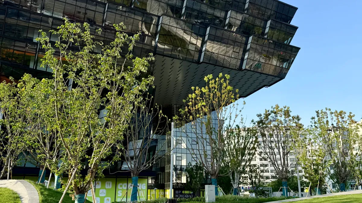 Sustainable Retail Initiatives with AI