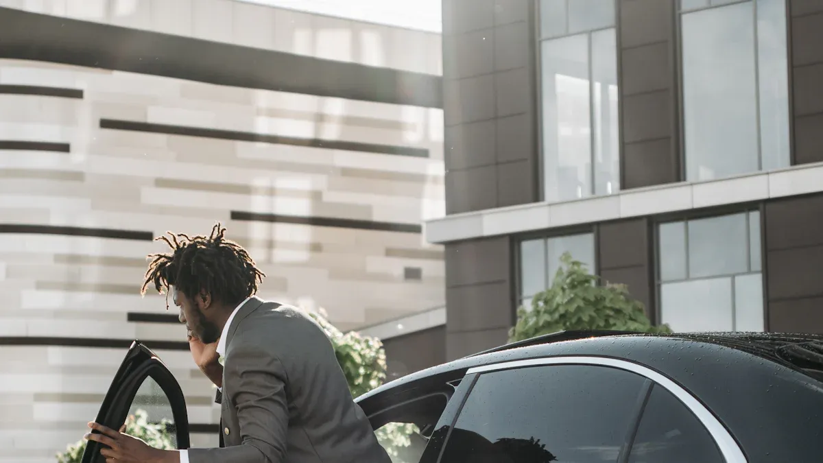 Guide ultime pour choisir un chauffeur luxe à Paris