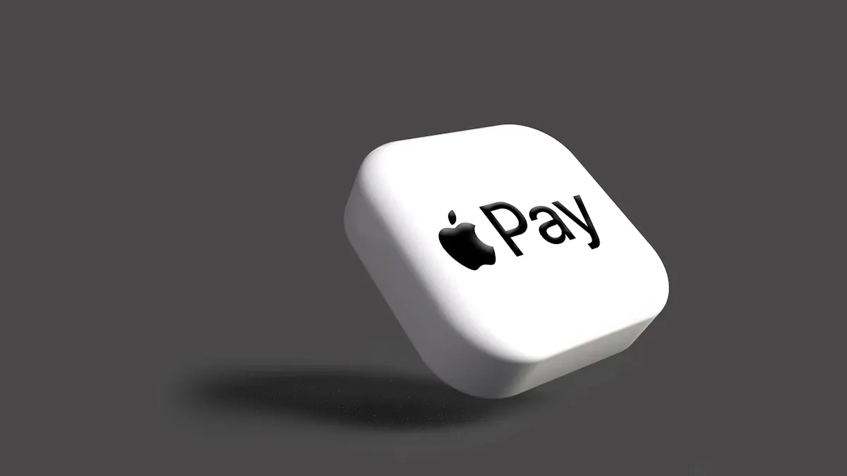 仮想通貨カード コンビニ支払い やり方とApple Pay設定