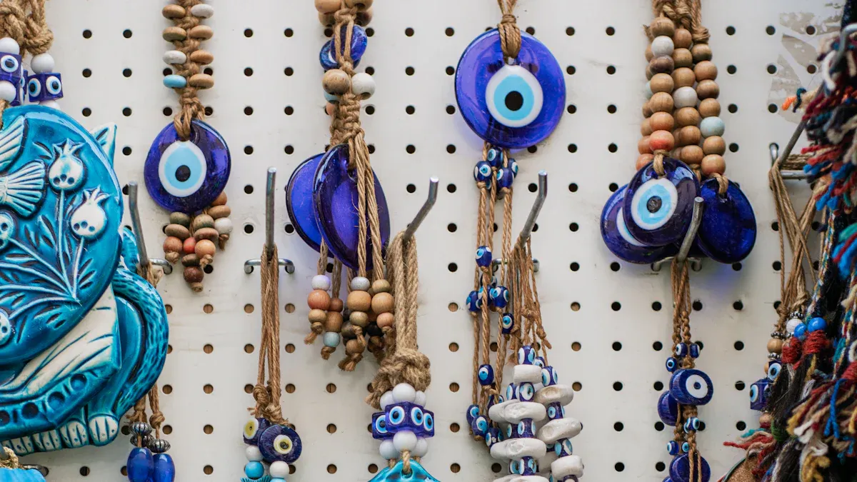 Amulettes et talismans : la place des minéraux dans les croyances médiévales