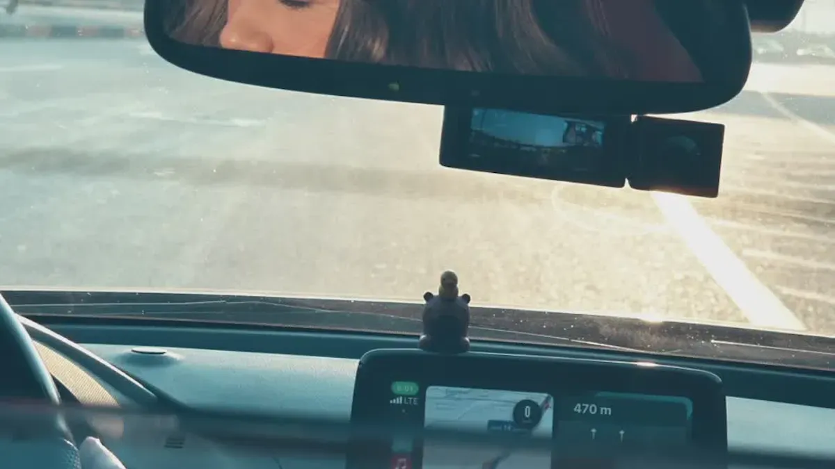 Full-Angle Coverage with Botslab G980H Dash Cam