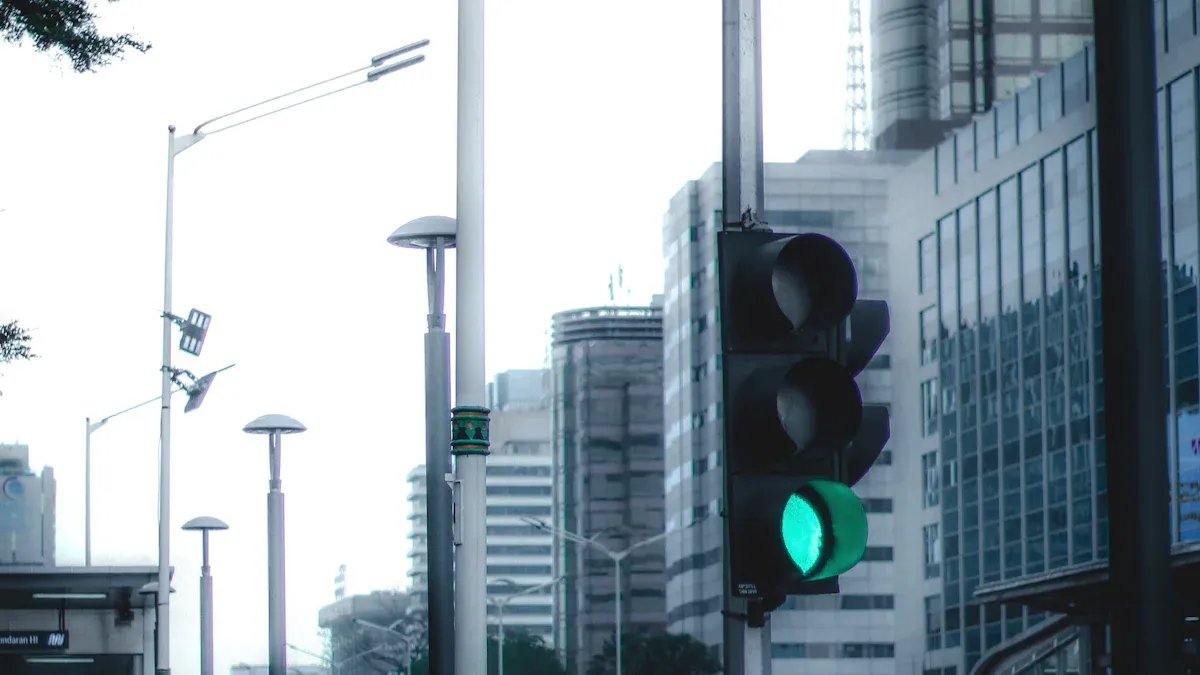 How an IoT platform can manage urban light pole equipment in a unified manner