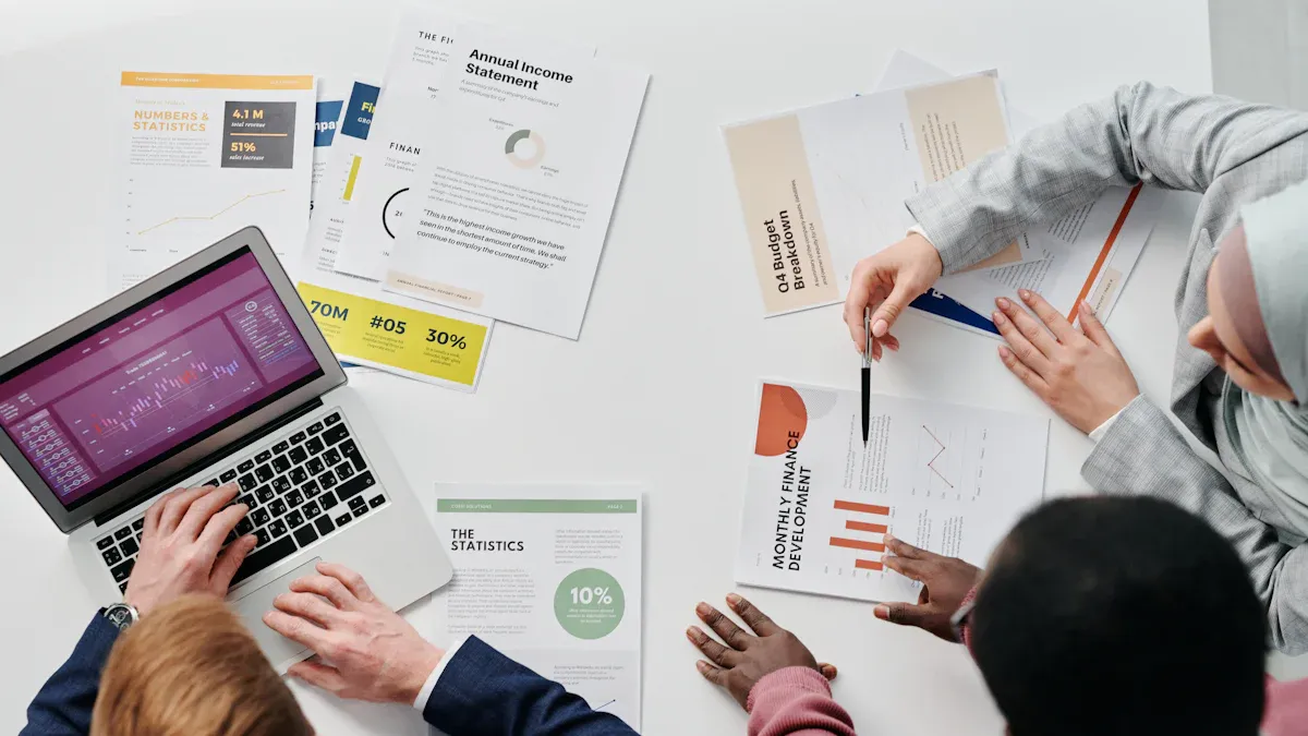 Comparing Through-Hole PCB Assembly and SMT