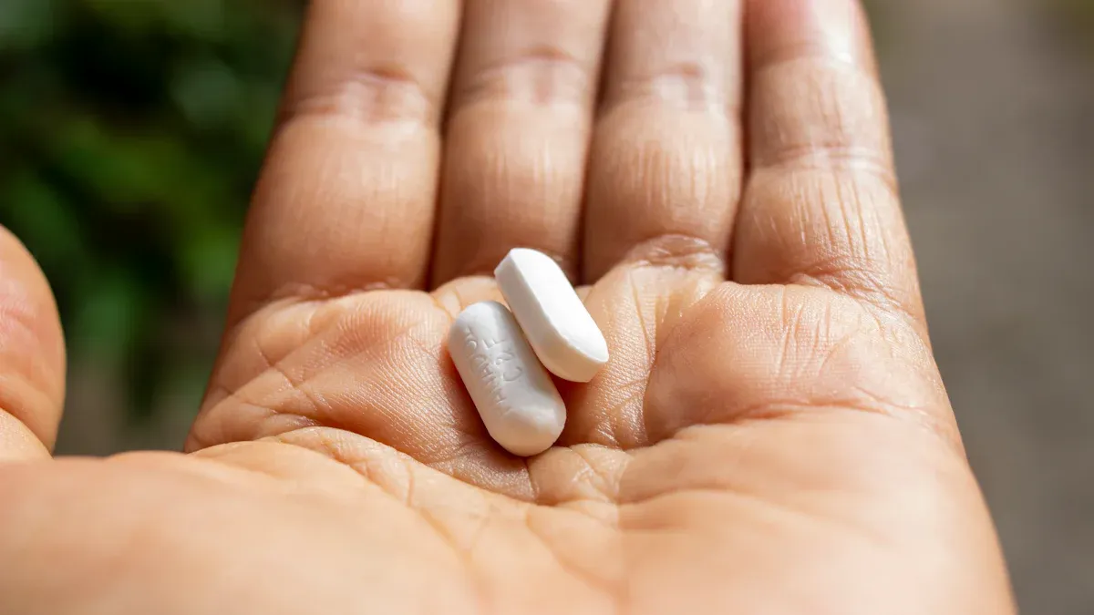 COMPARING CAPSULE SHELL MATERIALS