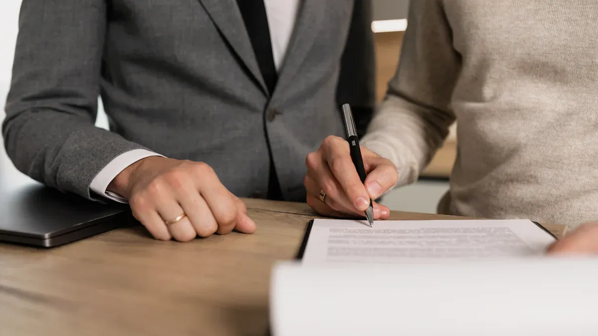 How to Negotiate a Logistics Contract