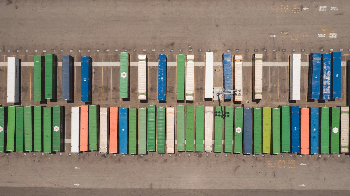 What Are the Key Advantages of Global Business Logistics