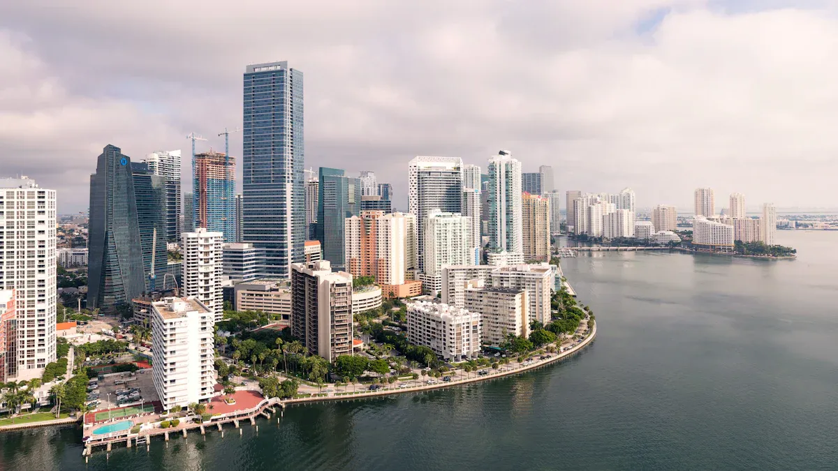 Miami logistics warehouse advantages