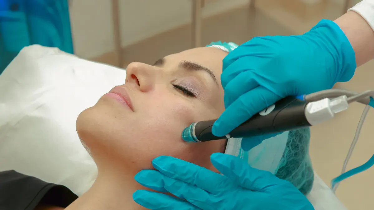 शीर्ष व्यावसायिक हाइड्रैडर्माब्रेशन प्लेटफार्म 2026