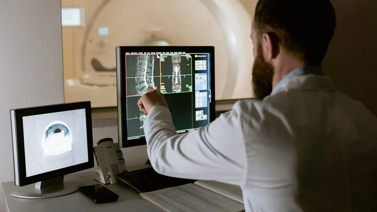 How Medical Displays Differ from Regular Monitors