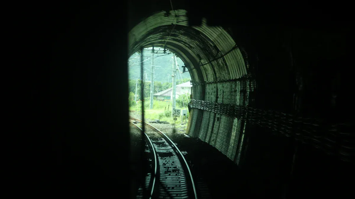 Maintaining alignment during microtunneling