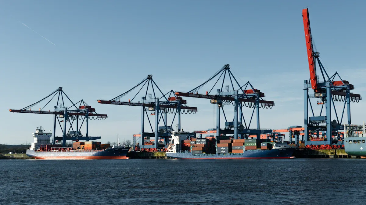 Ship loader: limit protection avoids spout crashes