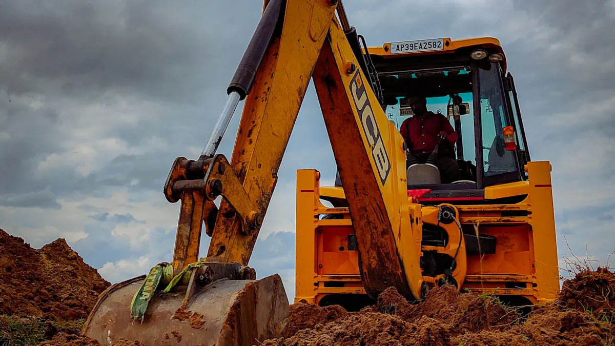 Static Pile Driver Stable Base Handles Load