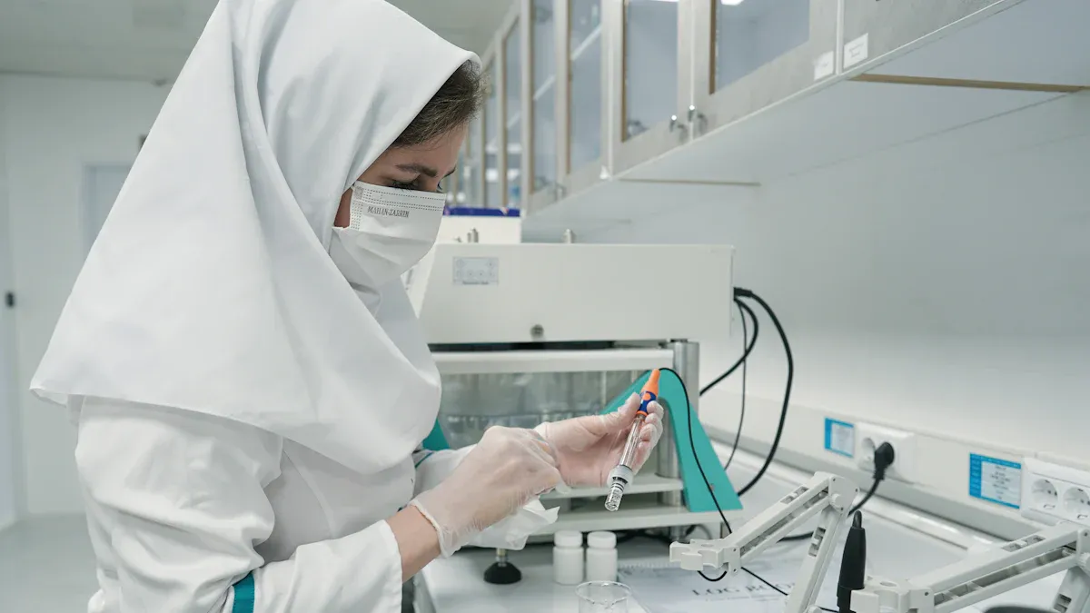 Vacuum Emulsifying Homogenizer: The Key Equipment for High-Quality Mixing and Emulsification