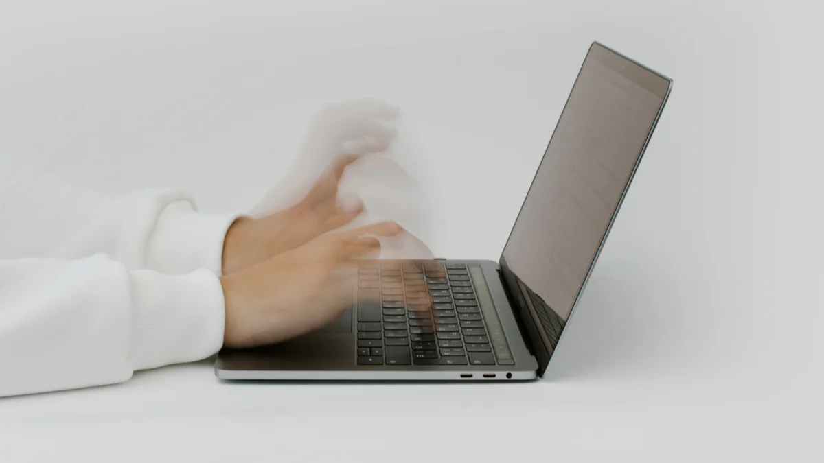 Comparison Table of Top 10 Free Email Extractor Tools