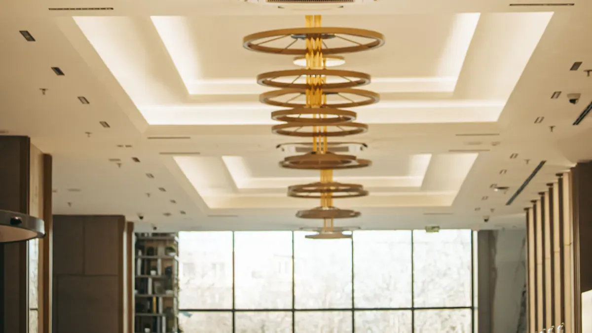Modern Dining Room Lighting Trends to Watch Right Now