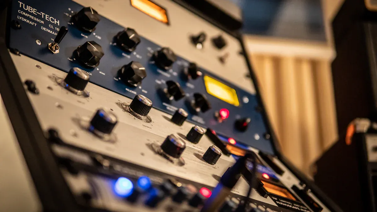 What Is the WM8960CGEFL/RV Audio Codec and Its Features