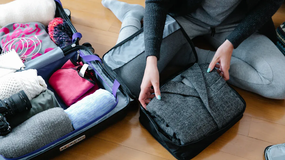 Selecting Pre-Owned Luxury Items for Travel