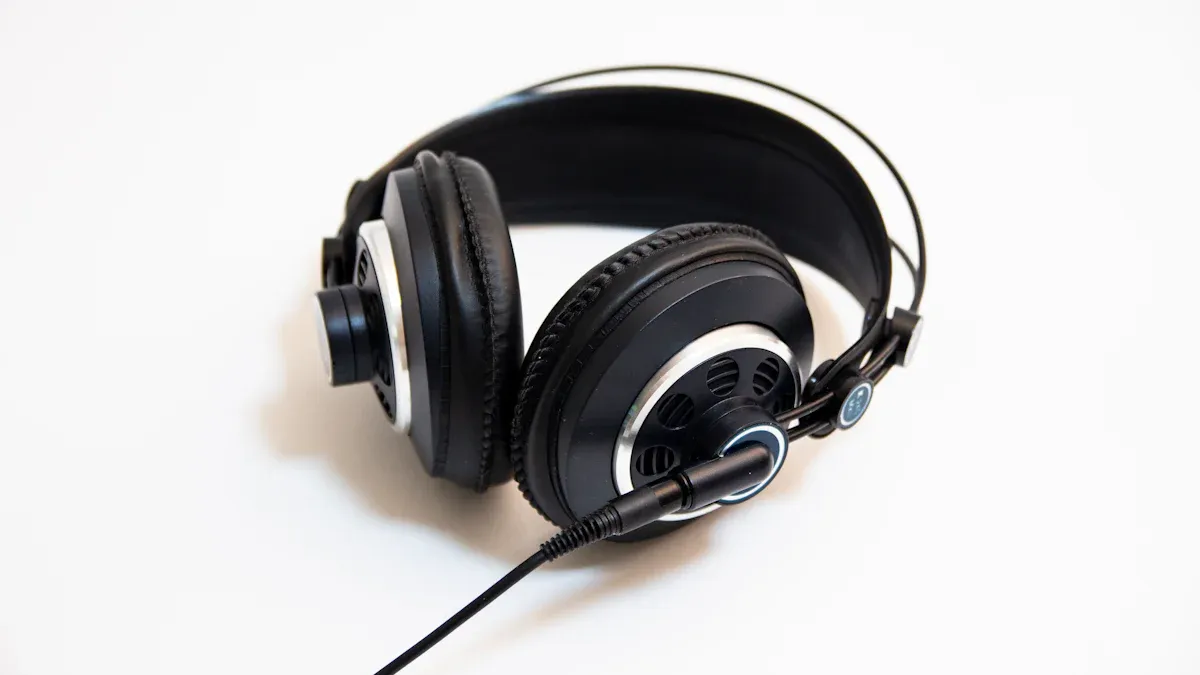 Wired Noise Canceling Headphones Pros and Cons Explained