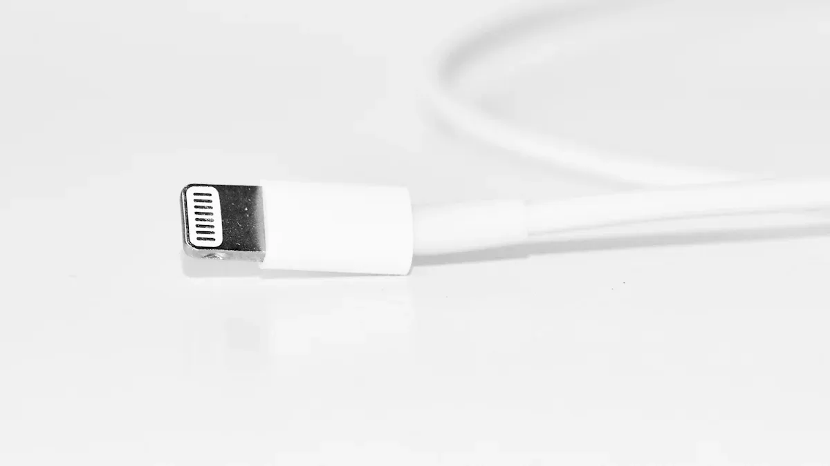 Key Criteria for Reliable iPhone Charger Cable Manufacturers