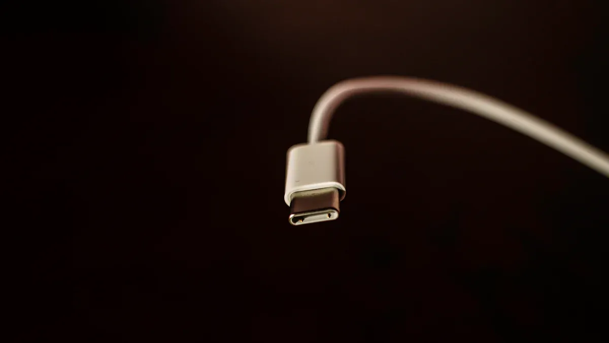 The Best Apple iPhone Cables for Speed and Longevity