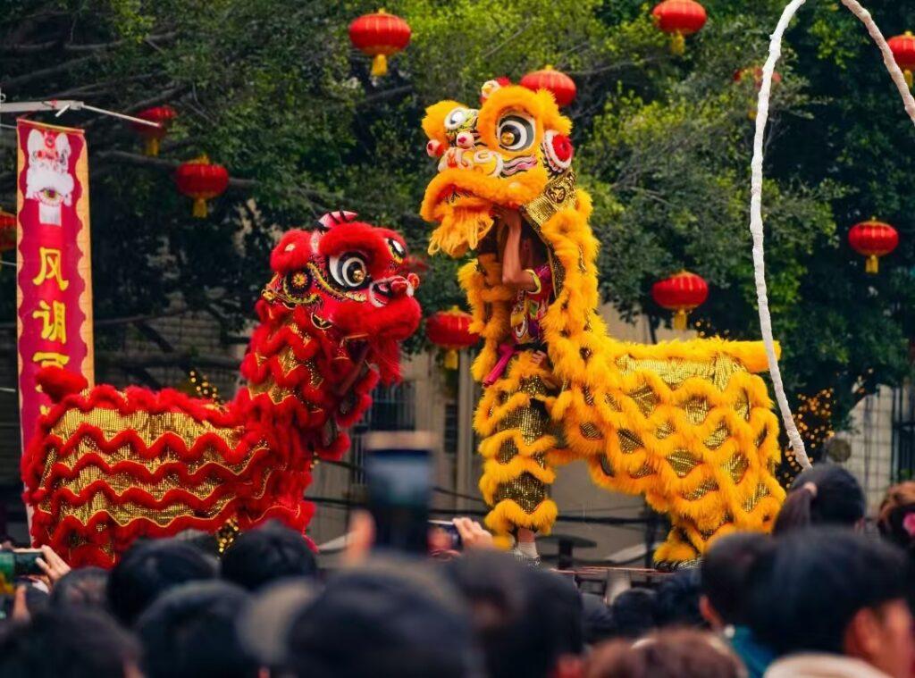3-Day Chinese Lunar New Year Festival: Celebration in China’s Festive South