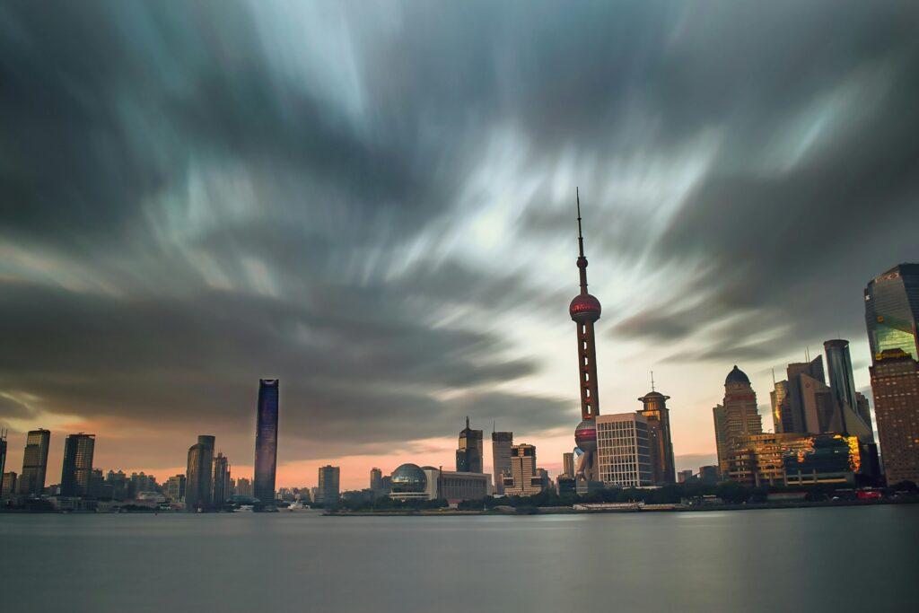 1 Day Shanghai Tour: Yuyuan Garden, The Bund and Pearl Tower