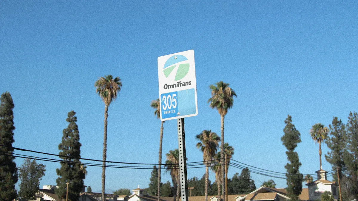 Pylon Signs vs. other ordinary Signs: Key Differences
