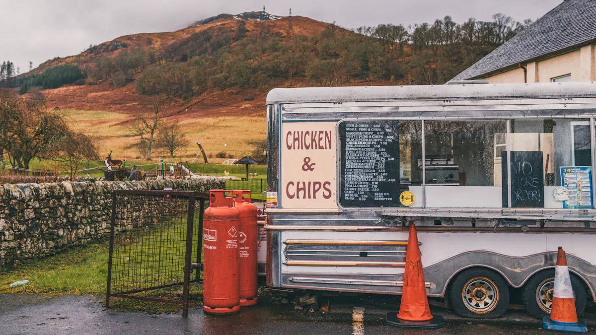 Food Trailer vs Food Truck