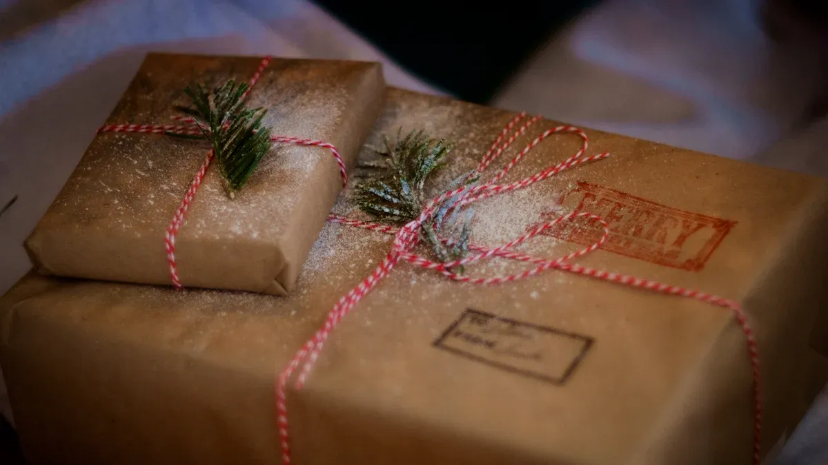 Top Tips for Enjoying the Holidays with Smooth Shipping Solutions