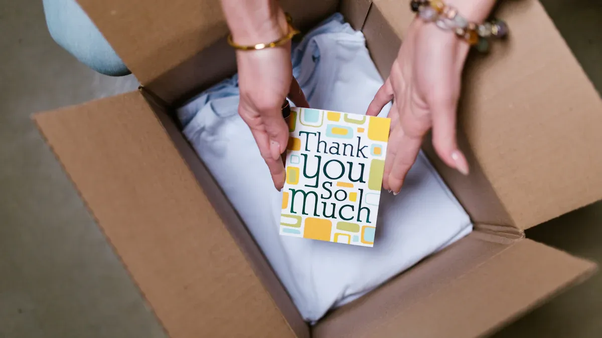 Customer Retention Hacks for Dropshipping Stores: How to Turn Shoppers into Loyal Fans